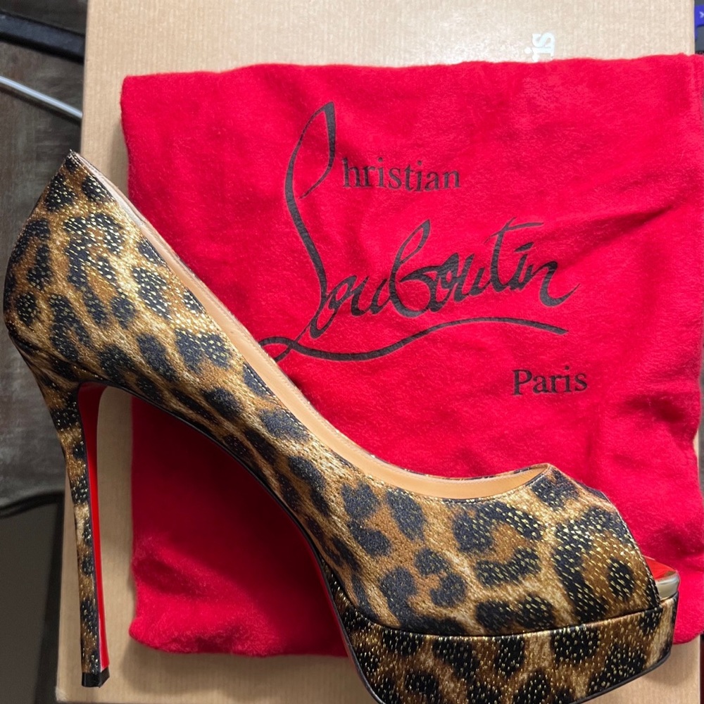 Christian Louboutin Fetish Peep 130, size 40